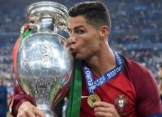 开运体育投注-葡萄牙足球员喜获比赛MVP奖