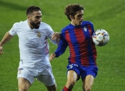 开运体育平台-关于埃瓦尔艰难取胜，实力逐渐提升的信息