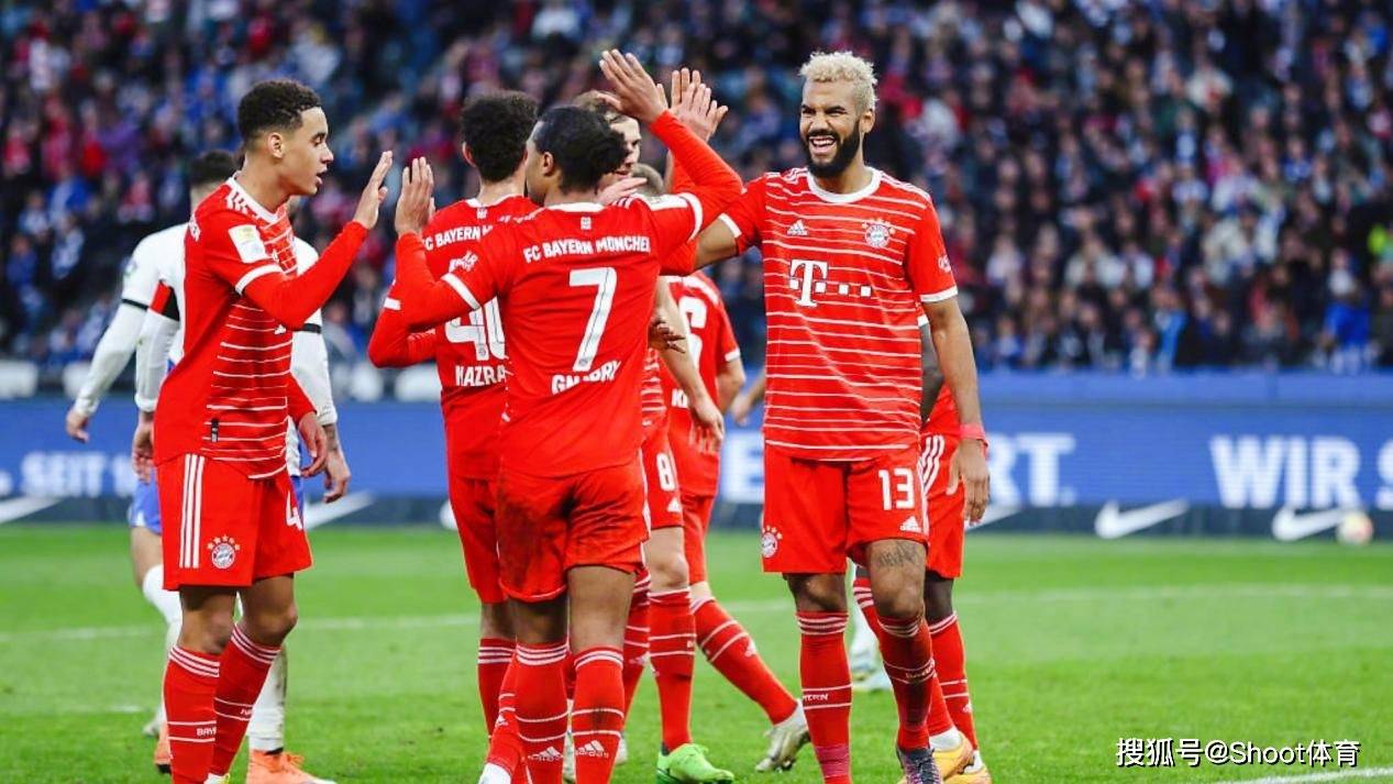 包含柏林不来梅客场获胜，升至前列的词条