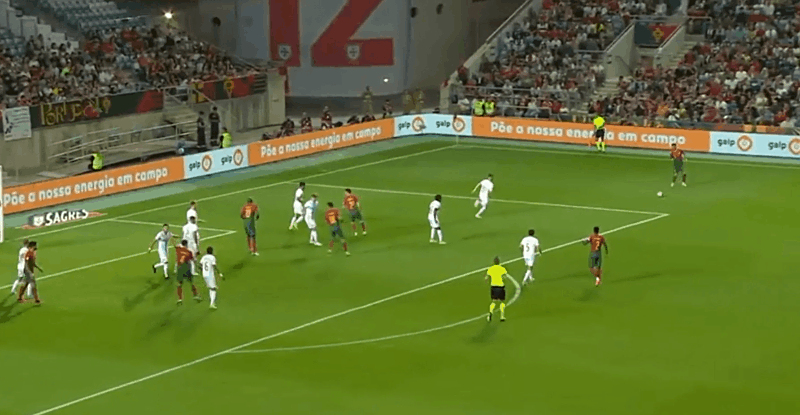 匈牙利客场战平卢森堡,仍有望晋级欧洲杯 匈牙利客场战平卢森堡,仍有望晋级欧洲杯