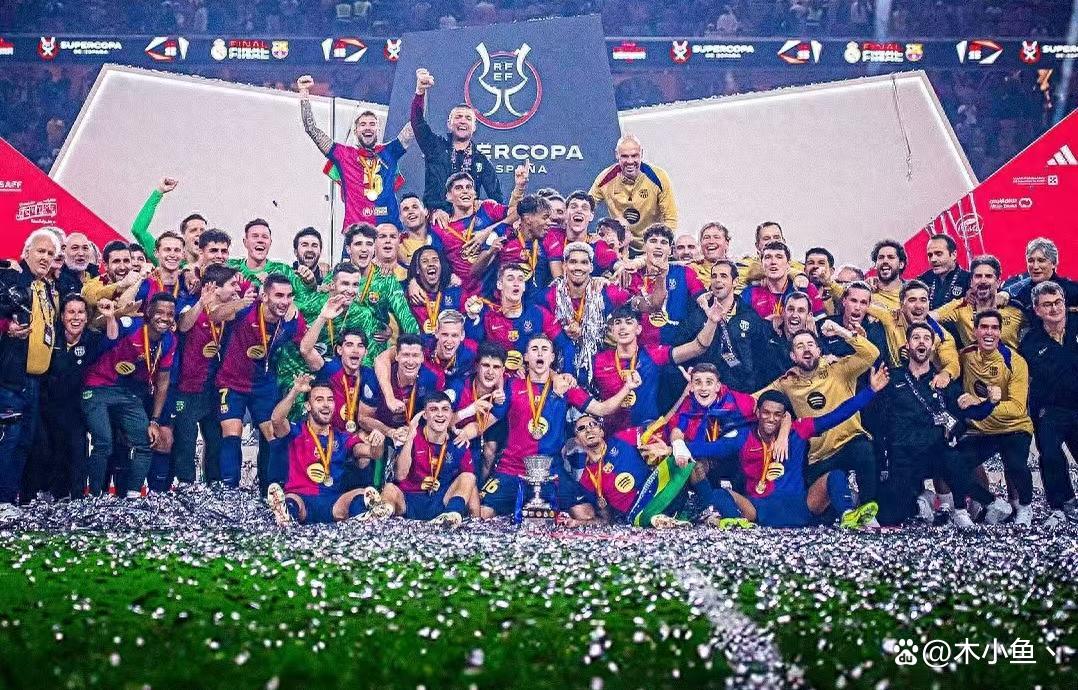 梅西领衔入围欧洲杯最佳阵容