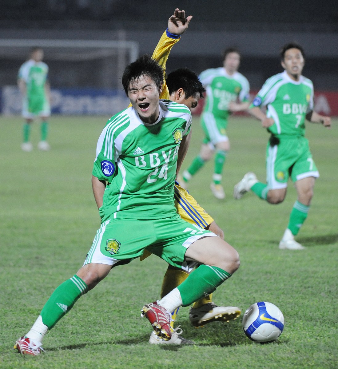 包含国安外援逐渐适应中国足球,表现愈发出色的词条 包含国安外援逐渐适应中国足球,表现愈发出色的词条