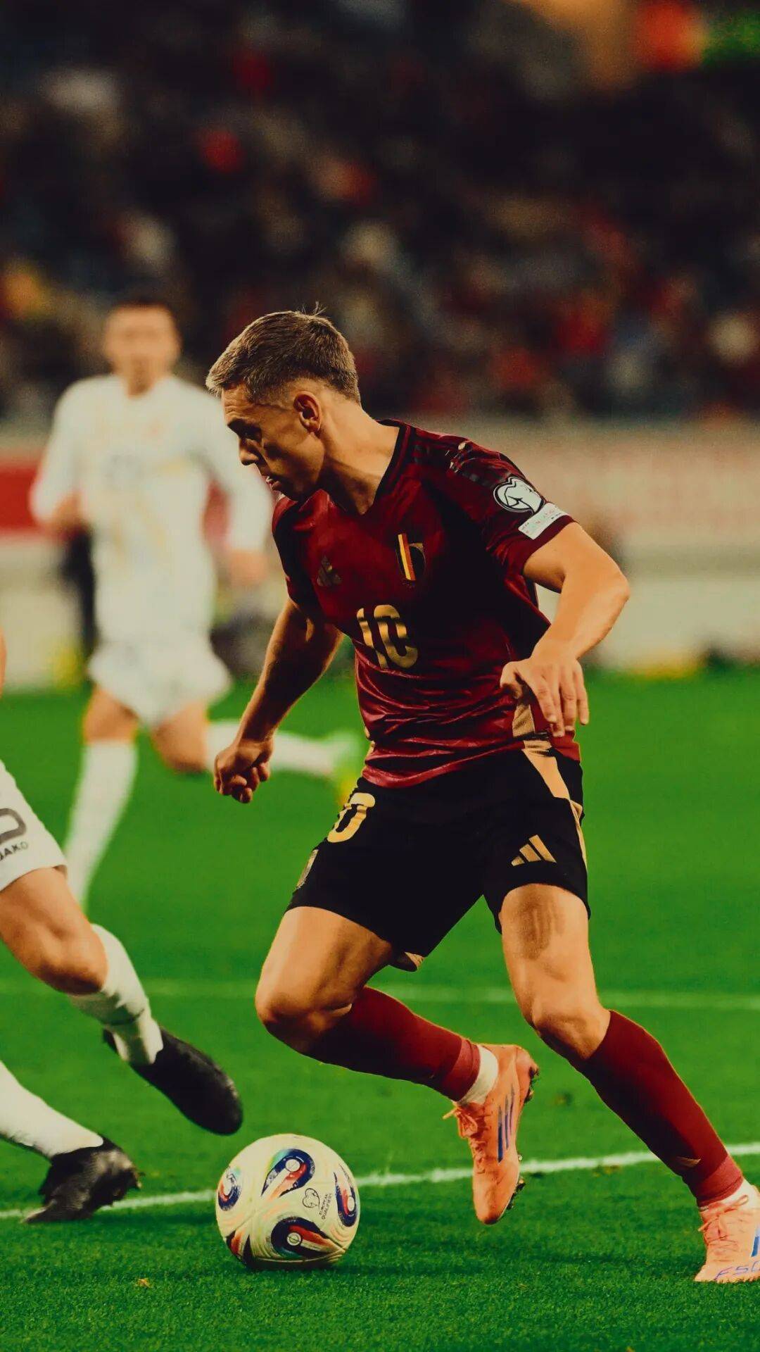 关于欧预赛比赛：英格兰以-完胜摩尔多瓦的信息