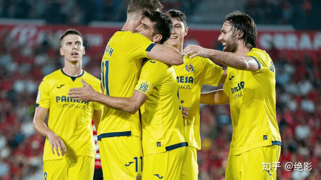 瓦伦西亚逆袭成功，反超上赛季排名的简单介绍