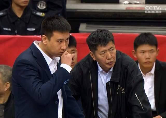 河南队惨遭逆转，教训深刻