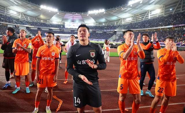 山东队突破重围，赢得胜利